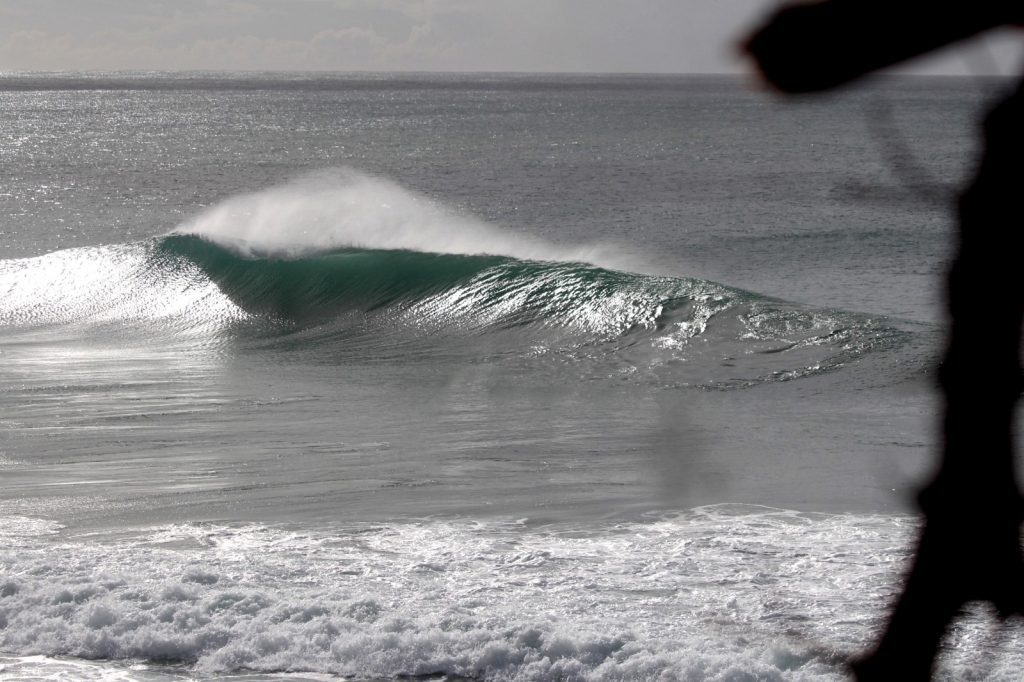 Spot de surf en Martinique surfing in martinique - la plage des surfeurs